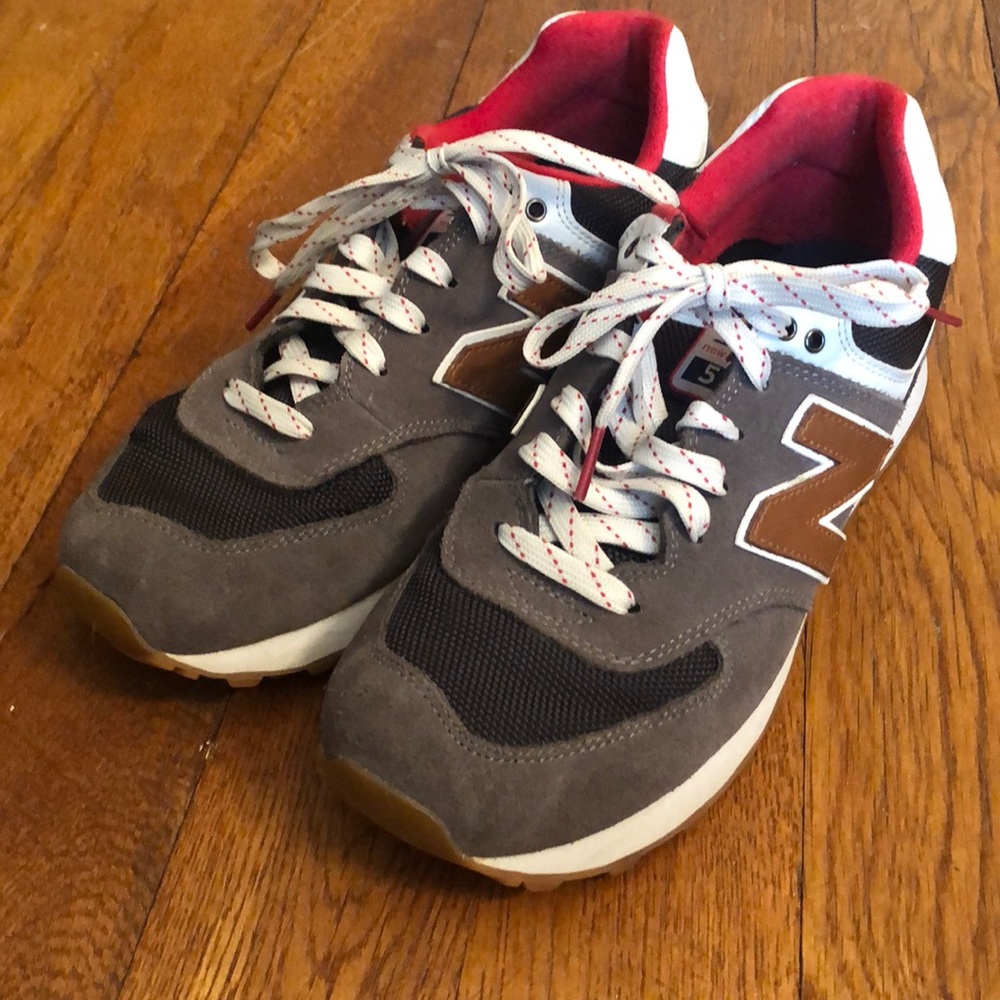 New Balance 574 - Red, black, grey - size 8.5